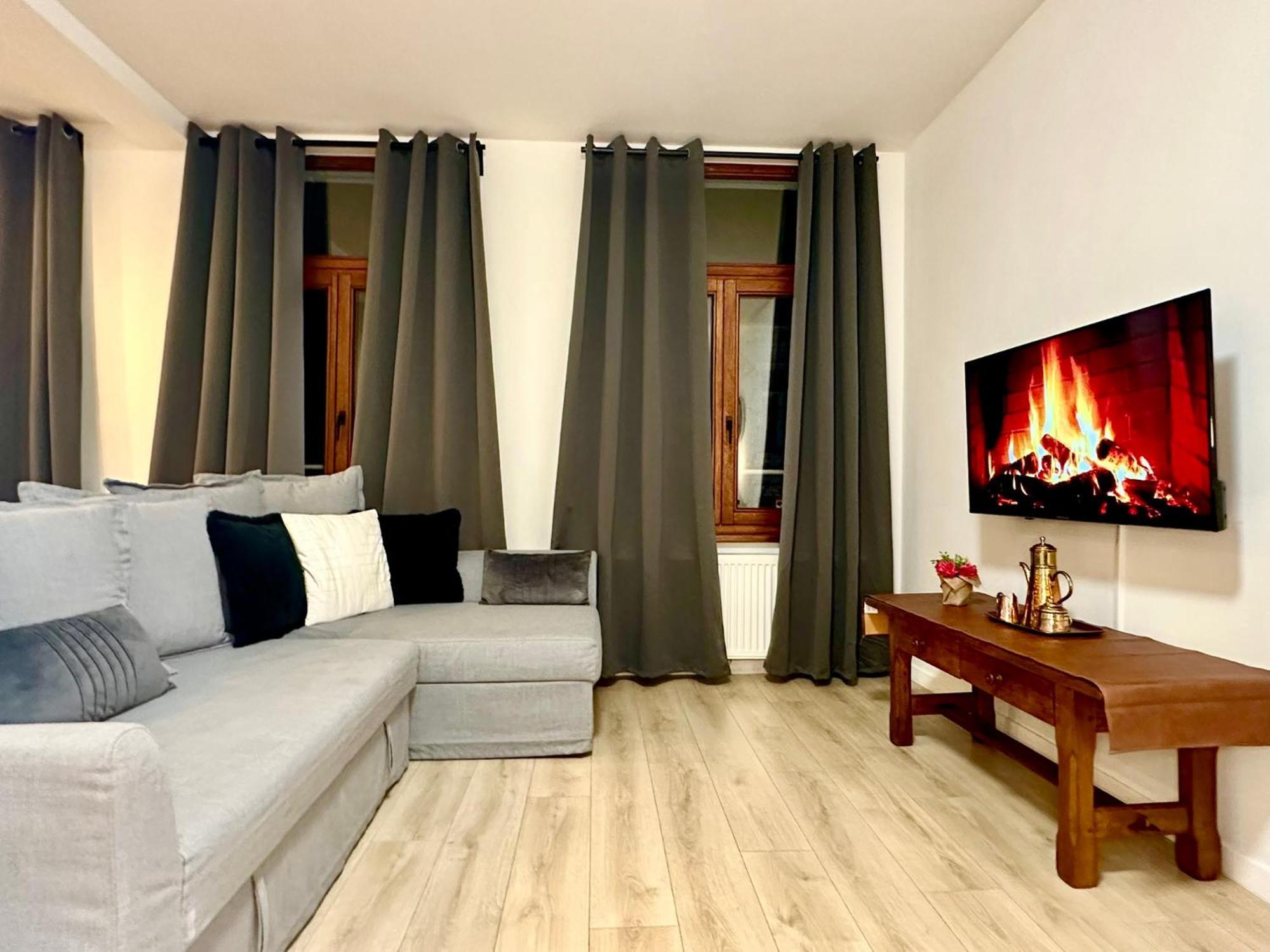 Luxury Suites Centrum By Rikas Hotels Amberes Exterior foto
